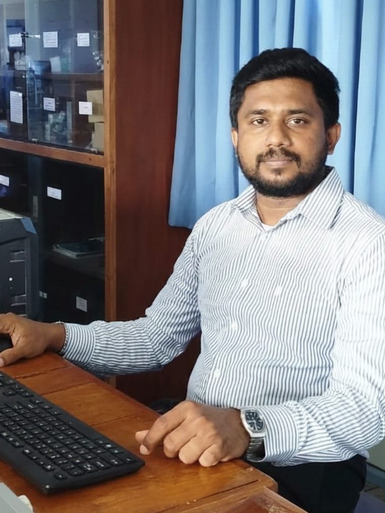 b1218912-2d43-47ef-a8a2-e5509da34b26