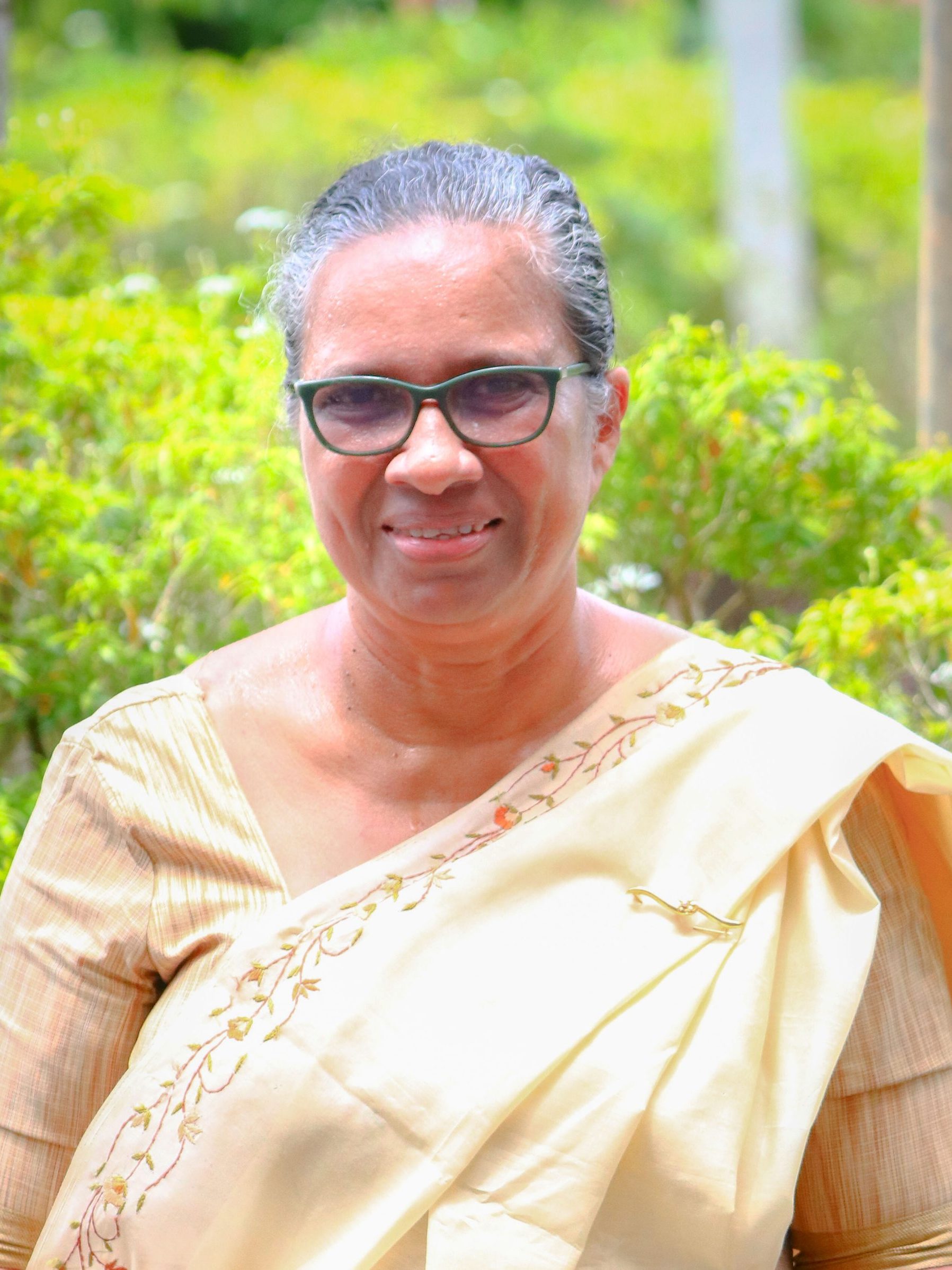 Dr.(Mrs) N.M.Wagarachchi